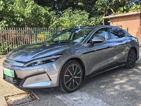 2025 BYD Han L EV 701km Lidar Flagship