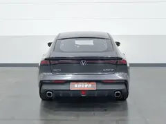 2022 Changan UNI-V 1.5T Premium — фото 4