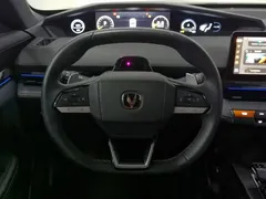 2022 Changan UNI-V 1.5T Premium — фото 11