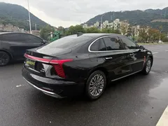 2023 Hongqi H5 2.0T AT Smart Connect, чёрный — фото 18