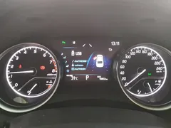2021 Toyota Camry 2.0G Luxury, белый — фото 14