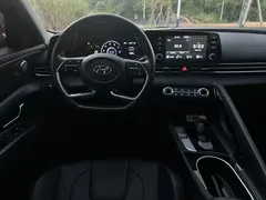 2021 Hyundai Elantra 1.5L CVT GLX Elite — фото 12