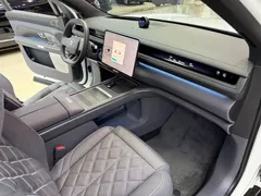 2026 Nio ES8 6-seat Executive Luxury, белый — фото 6