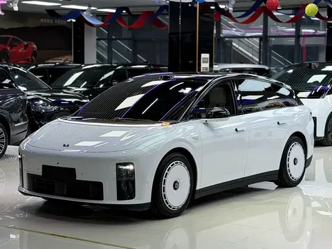 2026 Li Auto i6 2WD Standard