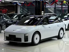 2026 Li Auto i6 2WD Standard, белый — фото 1