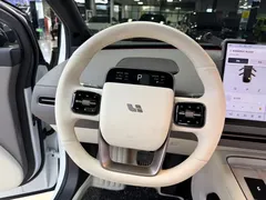 2026 Li Auto i6 2WD Standard, белый — фото 8