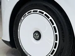 2026 Li Auto i6 2WD Standard, белый — фото 14