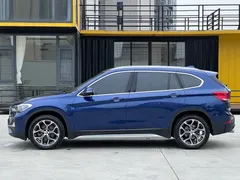 2021 BMW X1 Premium, синий — фото 6