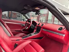 2022 Porsche 718 Boxster 2.0T — фото 9