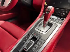 2022 Porsche 718 Boxster 2.0T — фото 11