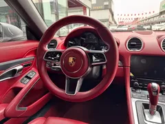 2022 Porsche 718 Boxster 2.0T — фото 13