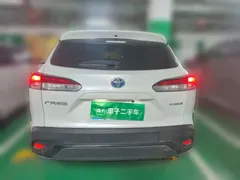 2023 Toyota Frontlander 2.0L Hybrid Leading, белый — фото 5