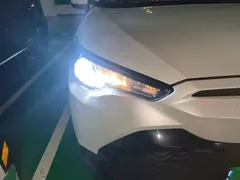 2023 Toyota Frontlander 2.0L Hybrid Leading, белый — фото 7