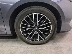 2024 BYD Qin L PHEV 120KM Excellence — фото 6