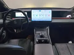 2024 BYD Qin L PHEV 120KM Excellence — фото 12