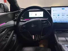 2024 BYD Qin L PHEV 120KM Excellence — фото 15