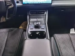2024 BYD Qin L PHEV 120KM Excellence — фото 16