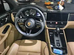 2023 Porsche Macan 2.0T — фото 6