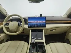 2024 Aito M7 1.5T RWD Plus 5-seat — фото 5