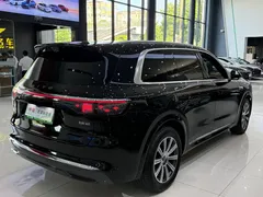 2025 Aito M8 EREV Max+ 53.4kWh 6-seat 192-line LiDAR, чёрный — фото 11