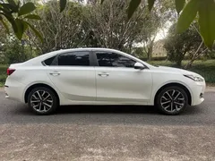 2021 Kia Cerato 1.5L CVT Fashion, белый — фото 8
