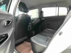 2022 Toyota Yaris L Zhixuan X 1.5L CVT Luxury Plus, белый — фото 8