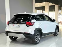 2022 Toyota Yaris L Zhixuan X 1.5L CVT Luxury Plus, белый — фото 16