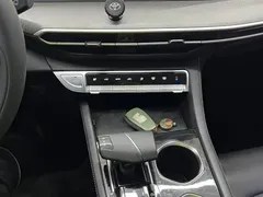 2023 Changan Eado PLUS 1.4T GDI DCT Premium, белый — фото 13