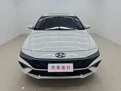 2023 Hyundai Elantra 1.5L CVT LUX Premium, белый — фото 2