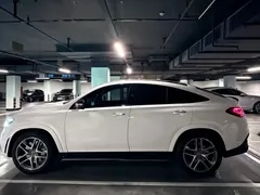 2022 Mercedes-Benz GLE Coupe AMG 53 4MATIC, белый — фото 3