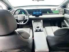 2024 BYD Qin L PHEV 80km Leading, белый — фото 5