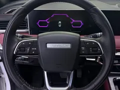 2023 Jetour X70 PLUS 1.5T DCT 7-seat, белый — фото 9