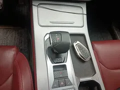 2023 Jetour X70 PLUS 1.5T DCT Pro 7-seat, белый — фото 14