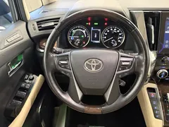 2021 Toyota Alphard Hybrid 2.5L Luxury, чёрный — фото 9