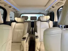 2021 Toyota Alphard Hybrid 2.5L Luxury, чёрный — фото 12