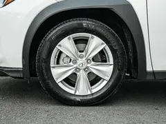 2020 Lexus UX 200 Special Edition, белый — фото 8