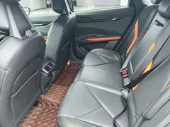 2022 Changan UNI-V 1.5T Excellence — фото 4