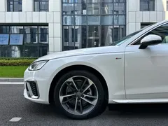 2022 Audi A4L 40 TFSI Fashion Dynamic, белый — фото 25
