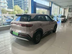2024 BYD Yuan UP 401km Vitality — фото 16