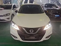 2021 Nissan Tiida 1.6L CVT, белый — фото 3