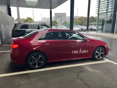 2023 Mercedes-Benz A-Class A 200 L Fashion — фото 11