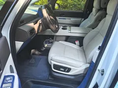 2024 Li Auto MEGA Ultra, белый — фото 8
