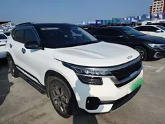 2021 Kia Seltos 1.5L CVT Trend, белый — фото 4