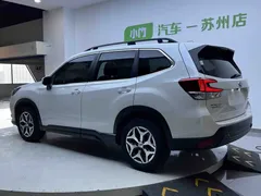 2022 Subaru Forester 2.0i AWD Luxury EyeSight, белый — фото 4