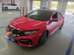2021 Honda Civic Hatchback 220Turbo CVT — фото 1