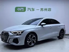 2023 Audi A3L Limousine 35 TFSI Luxury Sport, белый — фото 1