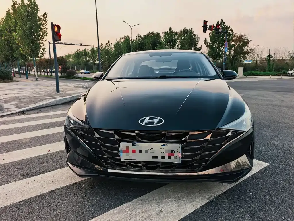 2022 Hyundai Elantra 1.5L CVT GLX Elite