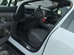 2026 Nio ES8 6-seat Executive Signature, белый — фото 2