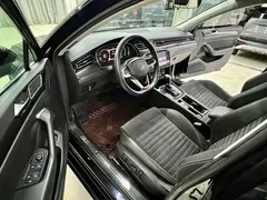 2020 Volkswagen Magotan 330TSI DSG Luxury, чёрный — фото 10
