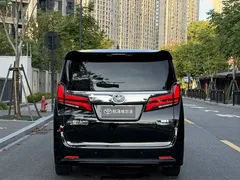 2021 Toyota Alphard Hybrid 2.5L Premium, чёрный — фото 5